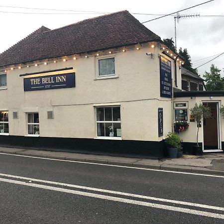 The Bell Inn Salisbury Exteriér fotografie